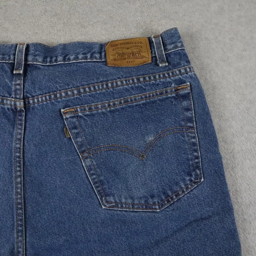 Vtg Levi's 540 Jeans Mens 44x30 Relaxed Fit Brown Tab 5-Pocket Cotton Denim Blue